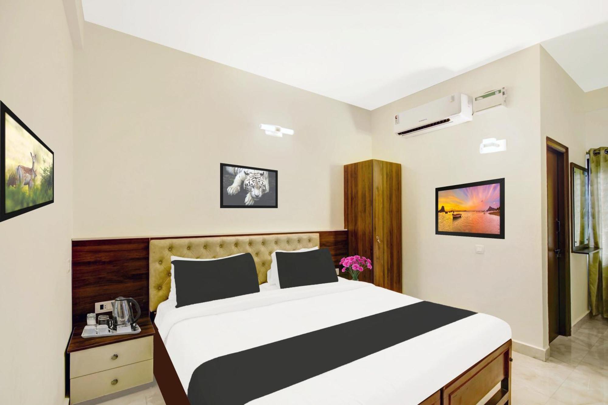 Super Collection O Virajpet City Centre Formerly The Fort Mercara Exterior photo