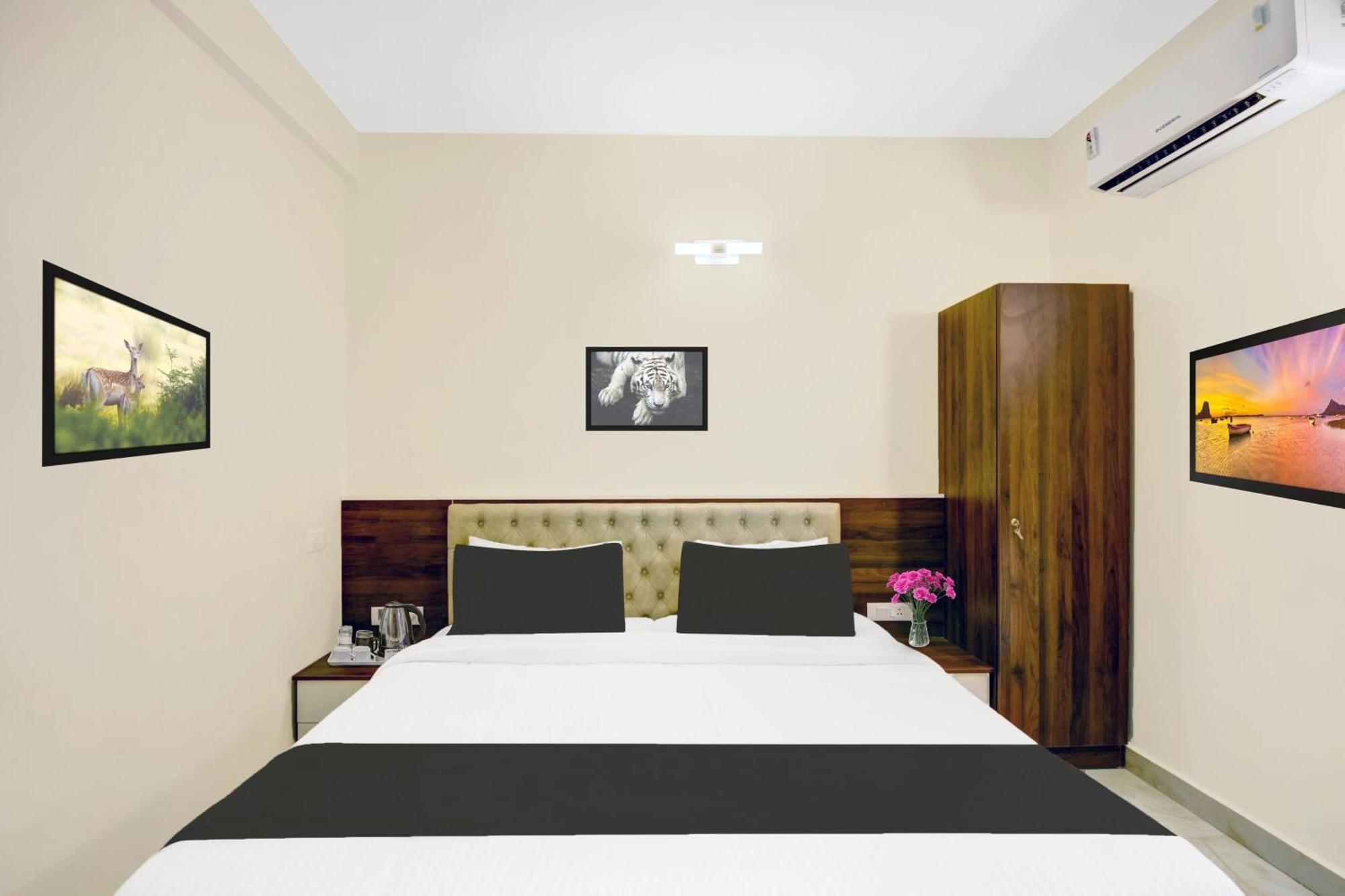 Super Collection O Virajpet City Centre Formerly The Fort Mercara Exterior photo