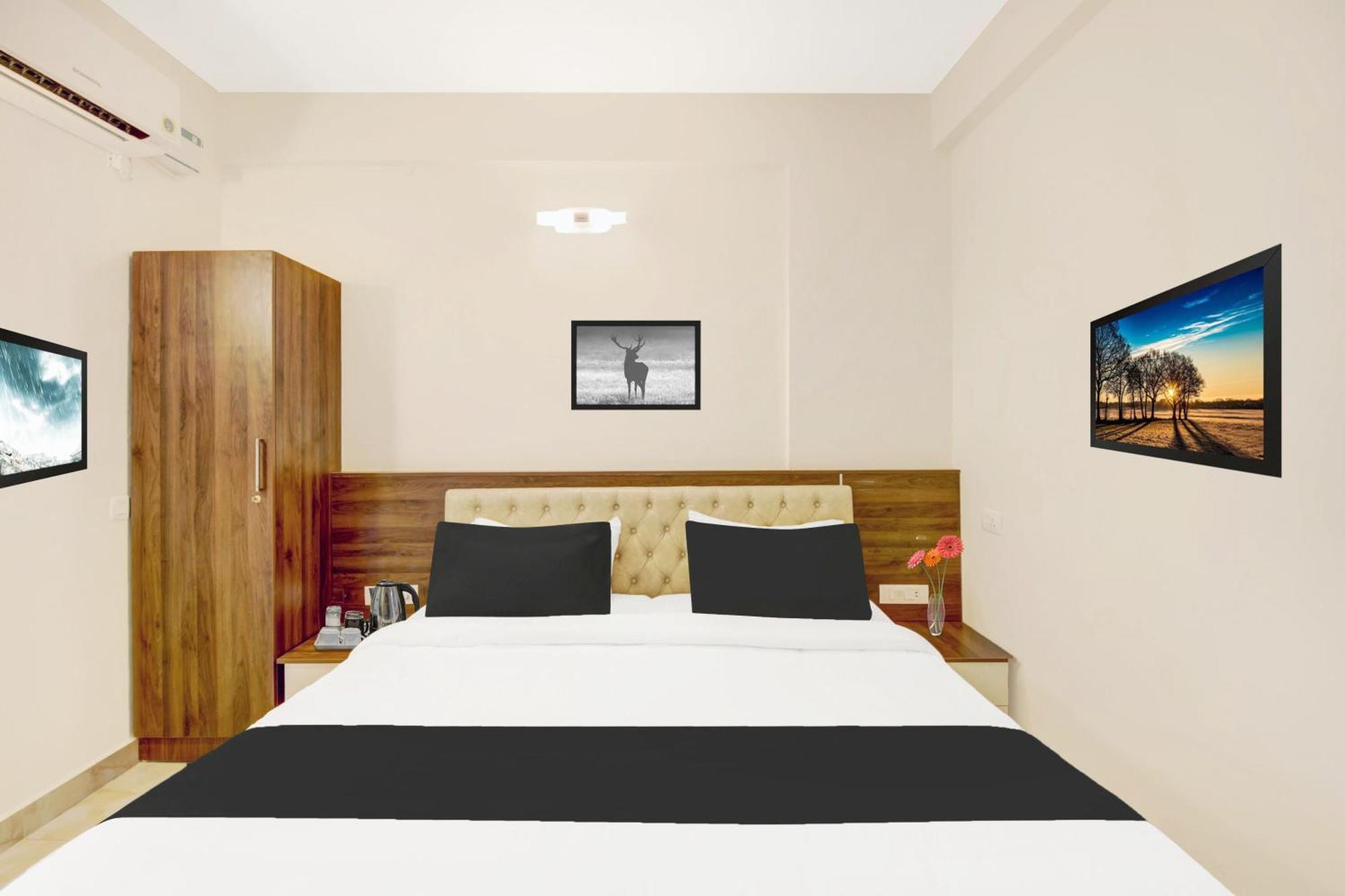 Super Collection O Virajpet City Centre Formerly The Fort Mercara Exterior photo